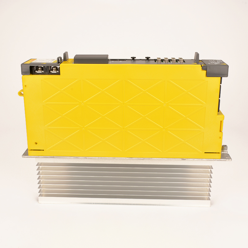 Fanuc drives A06B-6117-H304 E Fanuc aiSV 20/20/40 servo amplifier